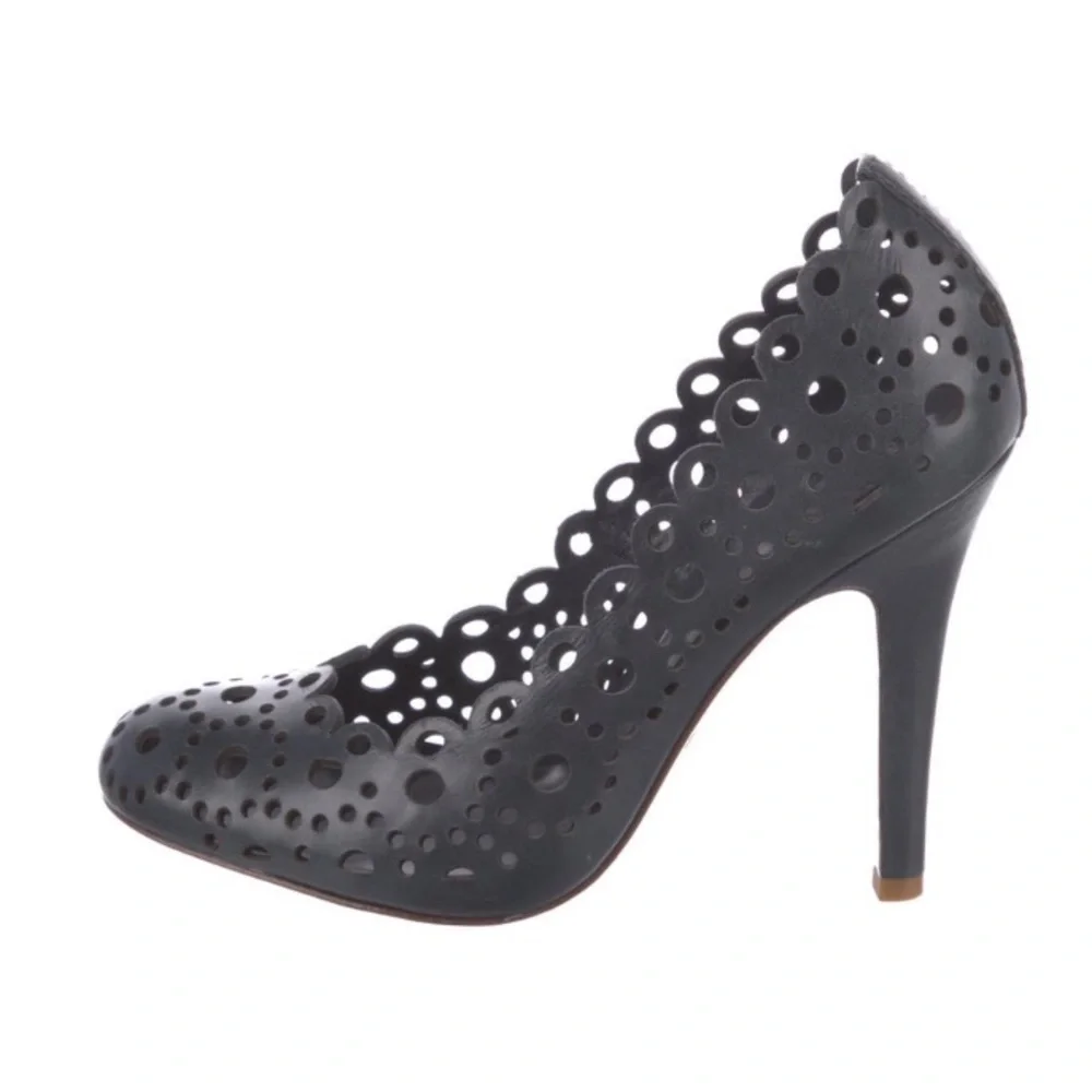 Tory Burch Verity Laser Cut Navy Blue Leather Pump 10.5